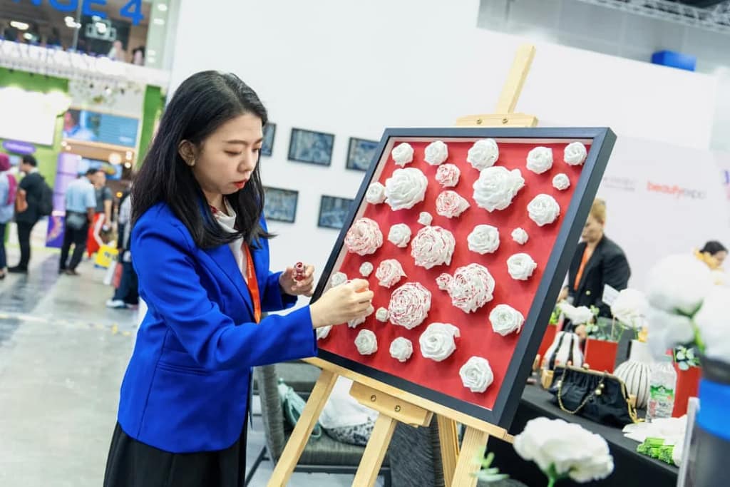Serah Siew creating A Thousand Roses at Cosmobeauté Malaysia 2026